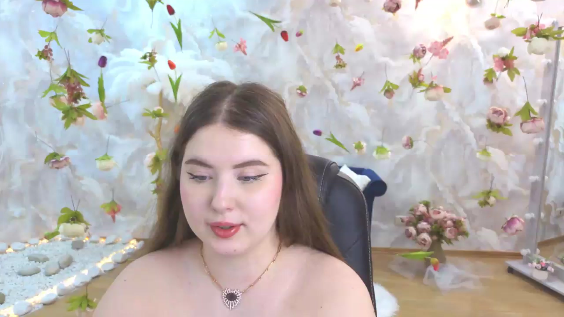 Gallery image thumbnail from EnigmaVeil's myfreecams stream on, 05/23/2026, 23:37 image 12 of 20