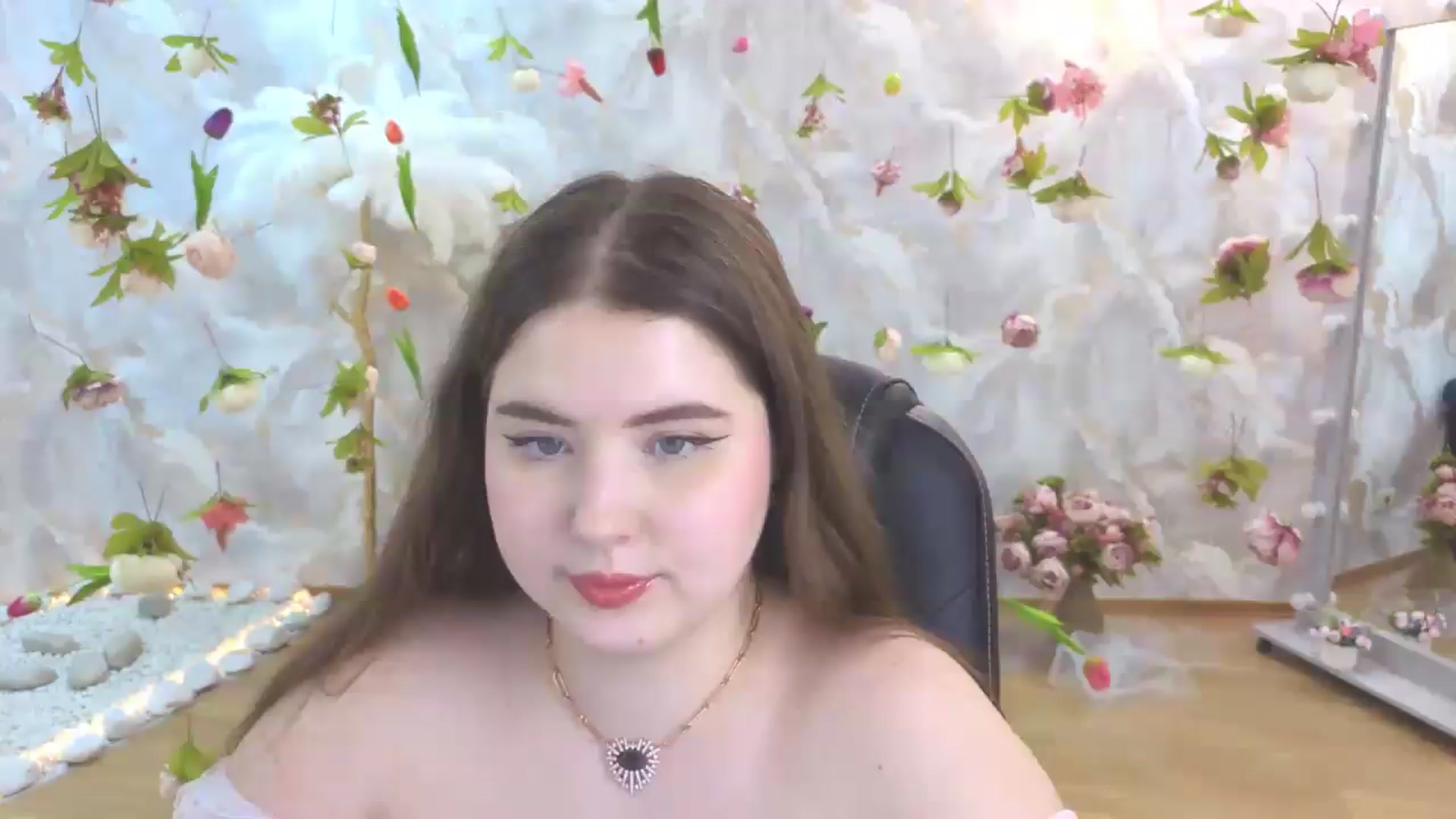 Gallery image thumbnail from EnigmaVeil's myfreecams stream on, 05/24/2026, 03:47 image 8 of 20