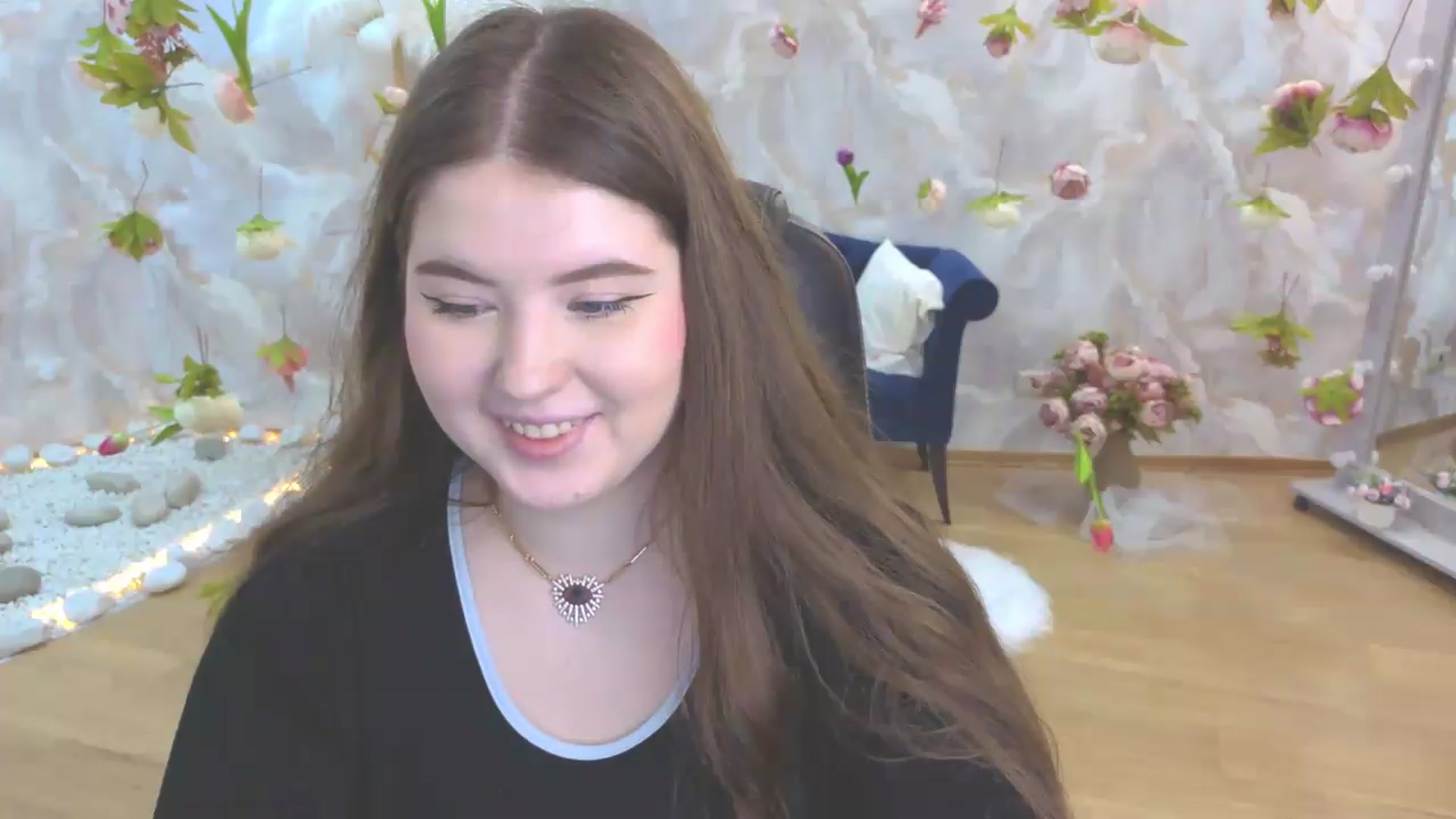 Gallery image thumbnail from EnigmaVeil's myfreecams stream on, 05/25/2026, 20:36 image 13 of 20