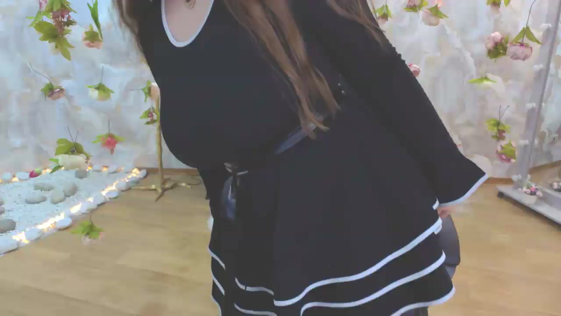 Gallery image thumbnail from EnigmaVeil's myfreecams stream on, 05/25/2026, 20:36 image 6 of 20