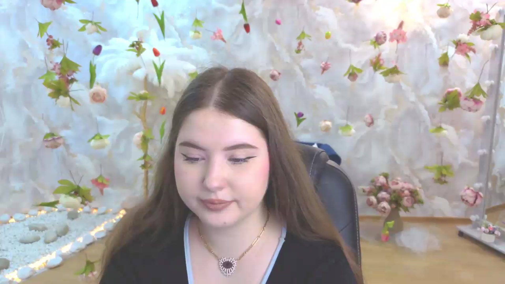 Gallery image thumbnail from EnigmaVeil's myfreecams stream on, 05/25/2026, 22:30 image 3 of 20