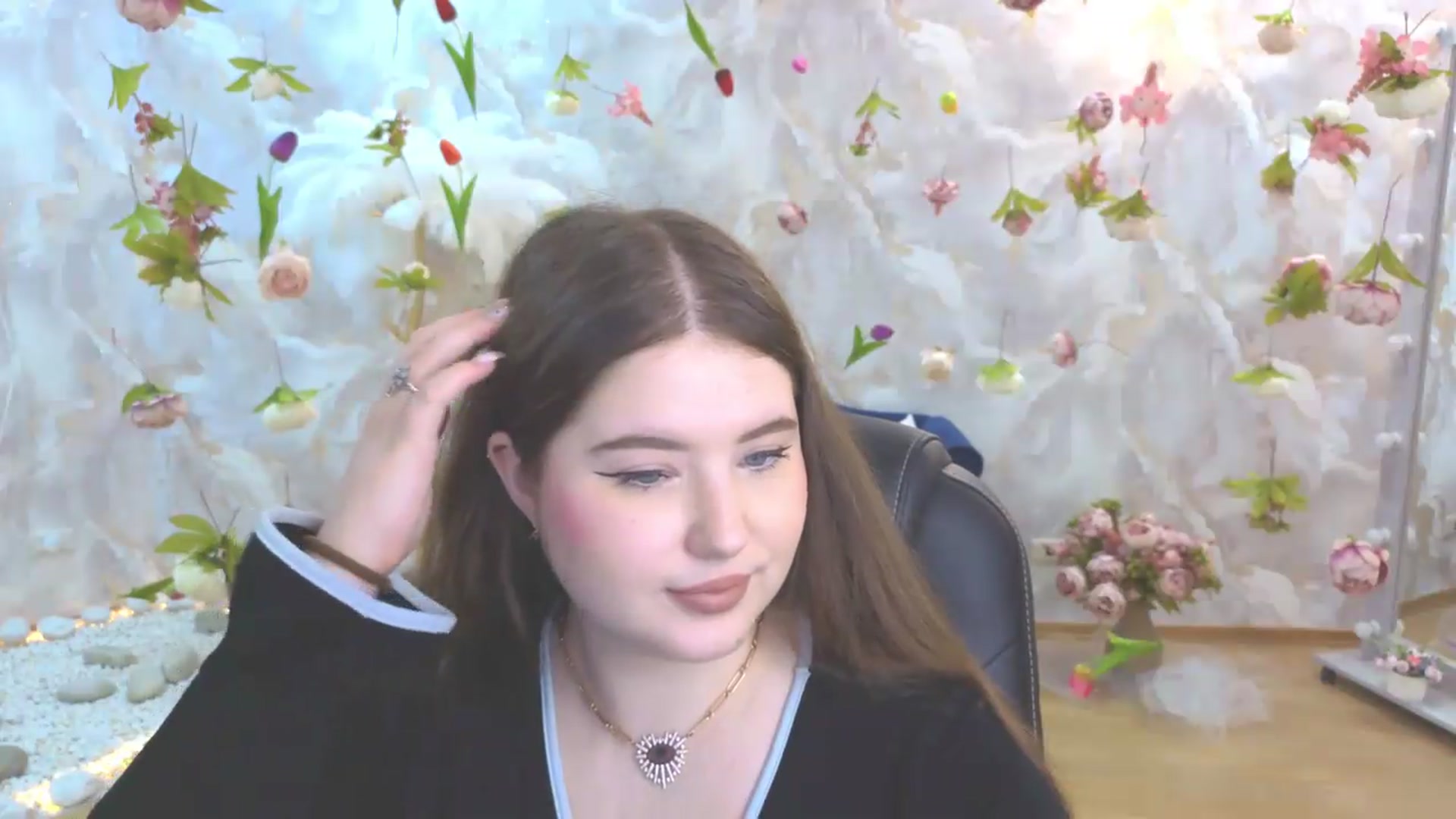 Gallery image thumbnail from EnigmaVeil's myfreecams stream on, 05/25/2026, 22:30 image 14 of 20