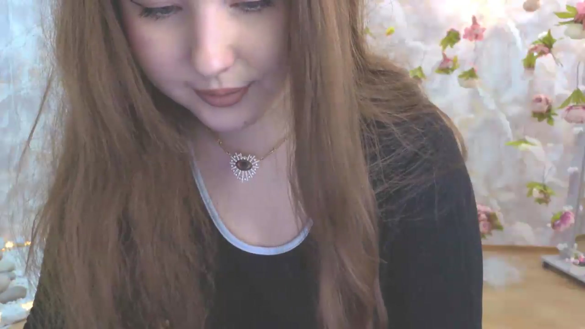 Gallery image thumbnail from EnigmaVeil's myfreecams stream on, 05/26/2026, 01:02 image 7 of 20