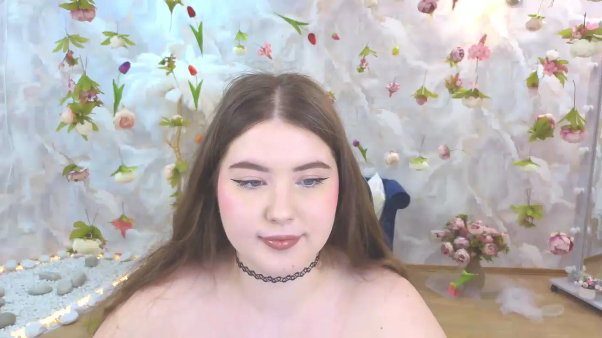Gallery image thumbnail from EnigmaVeil's myfreecams stream on, 05/27/2026, 06:47 image 12 of 20