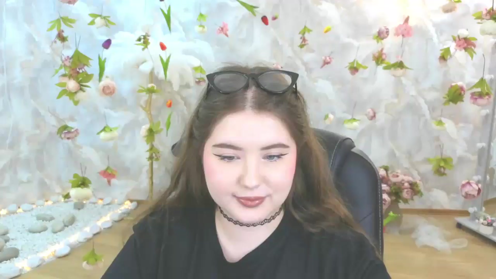Gallery image thumbnail from EnigmaVeil's myfreecams stream on, 05/27/2026, 08:24 image 8 of 20