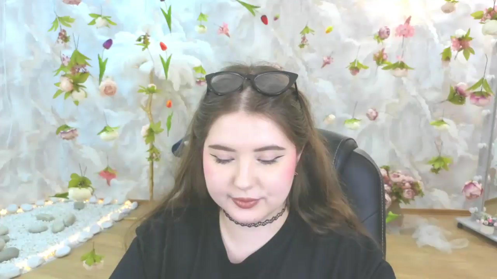 Gallery image thumbnail from EnigmaVeil's myfreecams stream on, 05/27/2026, 08:24 image 10 of 20