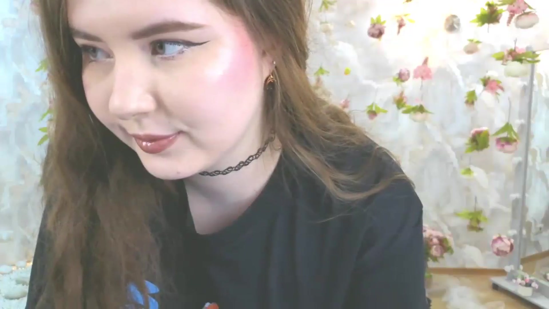 Gallery image thumbnail from EnigmaVeil's myfreecams stream on, 05/27/2026, 08:24 image 18 of 20