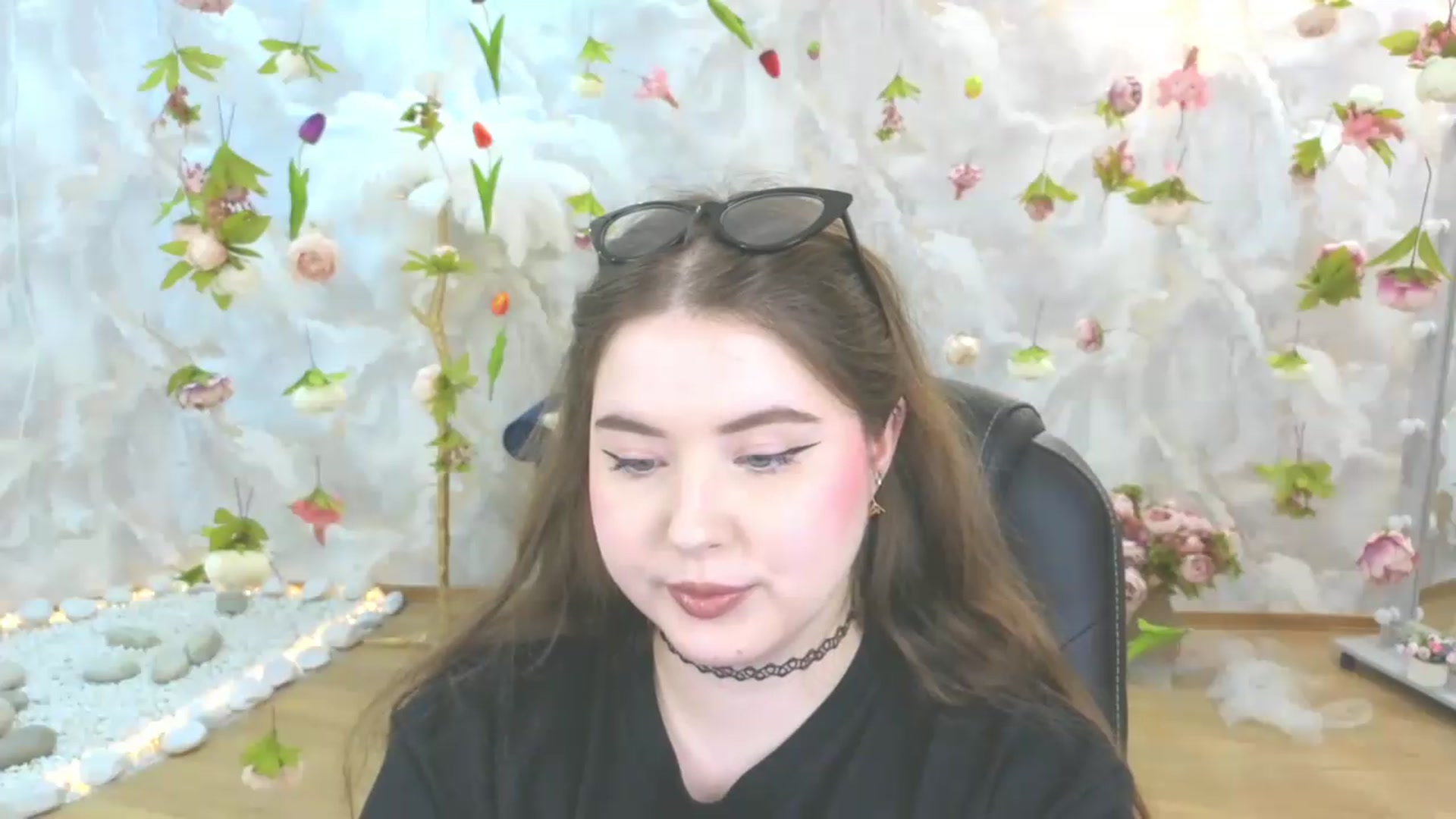 Gallery image thumbnail from EnigmaVeil's myfreecams stream on, 05/27/2026, 08:24 image 5 of 20