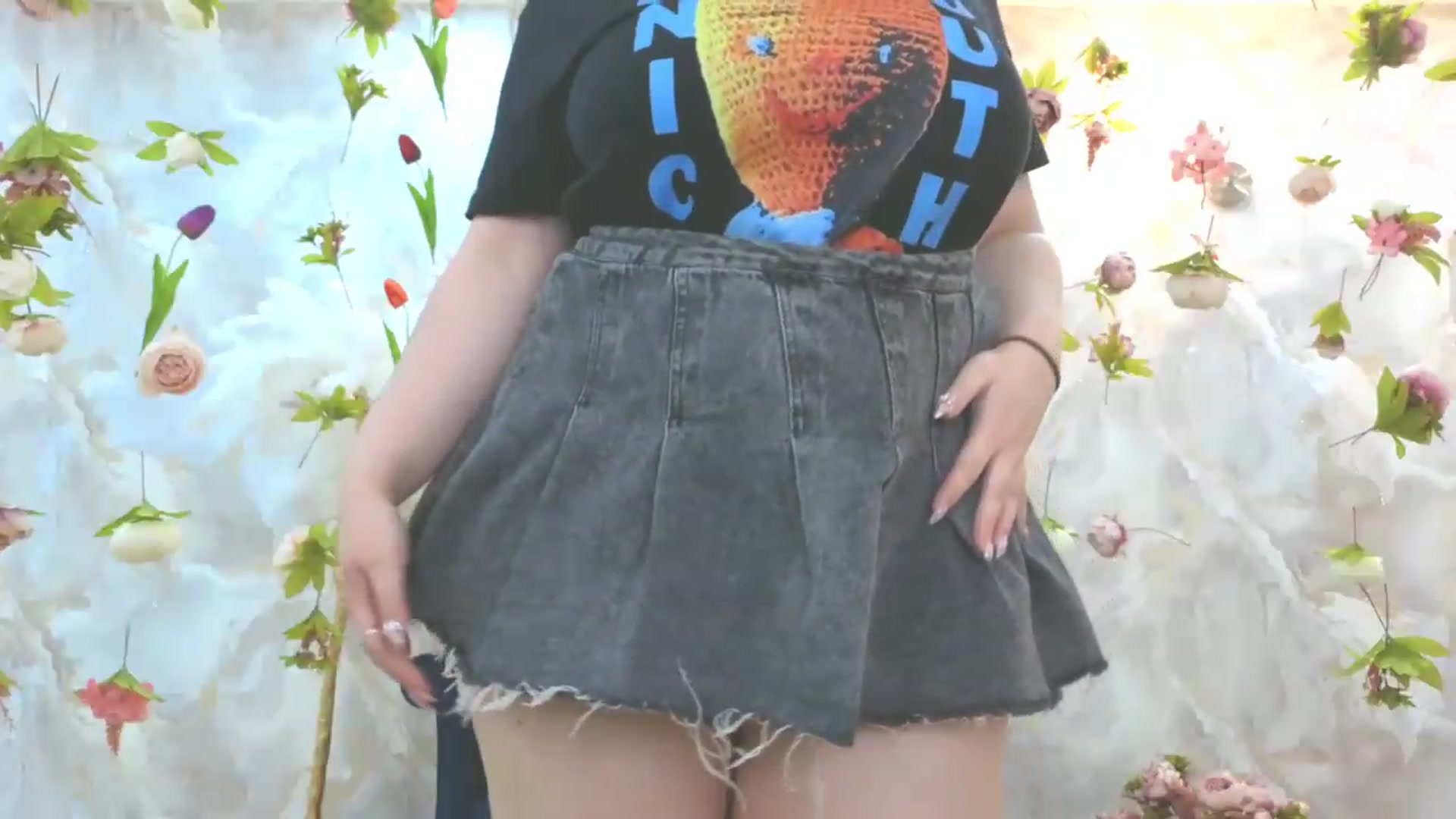 Gallery image thumbnail from EnigmaVeil's myfreecams stream on, 05/27/2026, 08:24 image 12 of 20