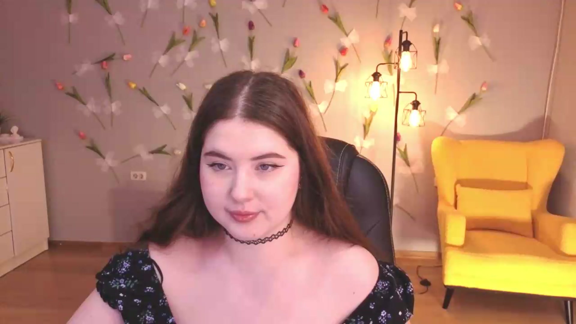 Gallery image thumbnail from EnigmaVeil's myfreecams stream on, 05/29/2026, 23:46 image 12 of 20