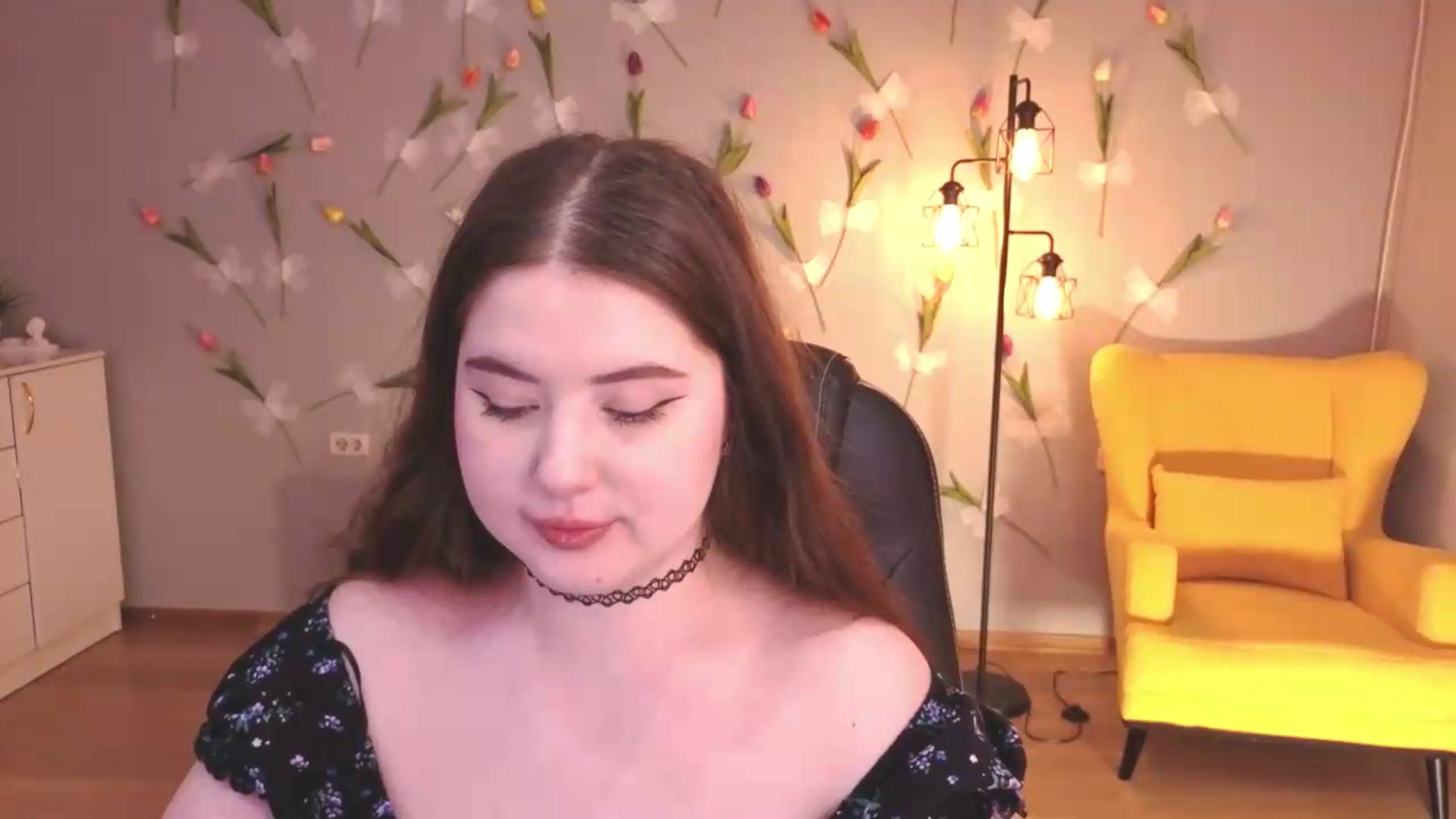 Gallery image thumbnail from EnigmaVeil's myfreecams stream on, 05/29/2026, 23:46 image 9 of 20