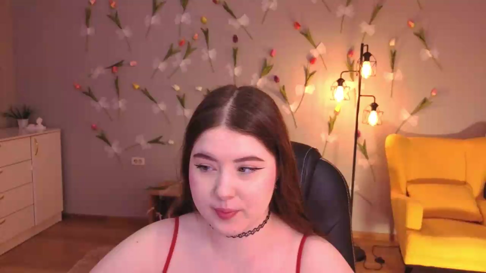 Gallery image thumbnail from EnigmaVeil's myfreecams stream on, 05/30/2026, 18:31 image 5 of 20