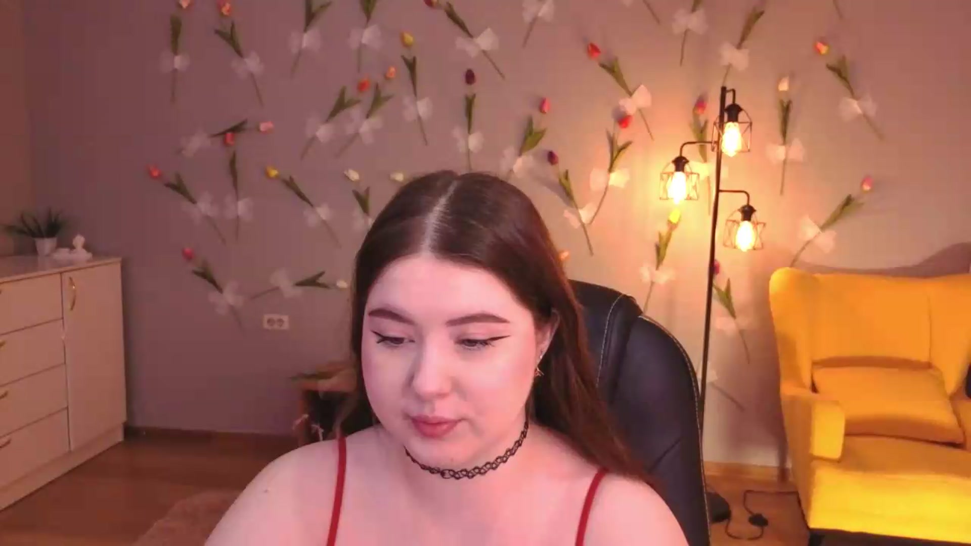 Gallery image thumbnail from EnigmaVeil's myfreecams stream on, 05/30/2026, 18:31 image 8 of 20