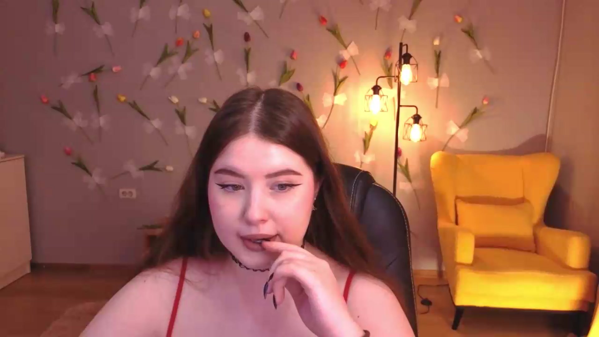 Gallery image thumbnail from EnigmaVeil's myfreecams stream on, 05/30/2026, 21:27 image 16 of 20