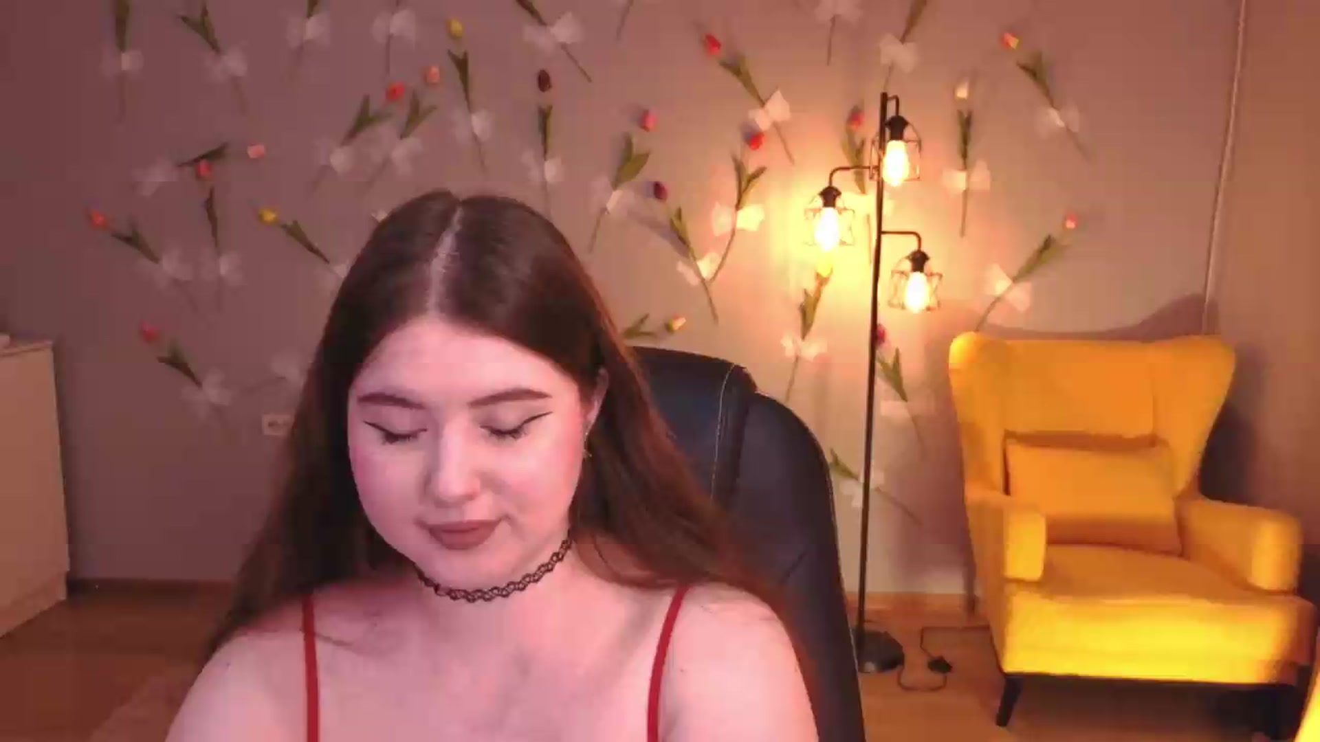 Gallery image thumbnail from EnigmaVeil's myfreecams stream on, 05/30/2026, 21:27 image 18 of 20