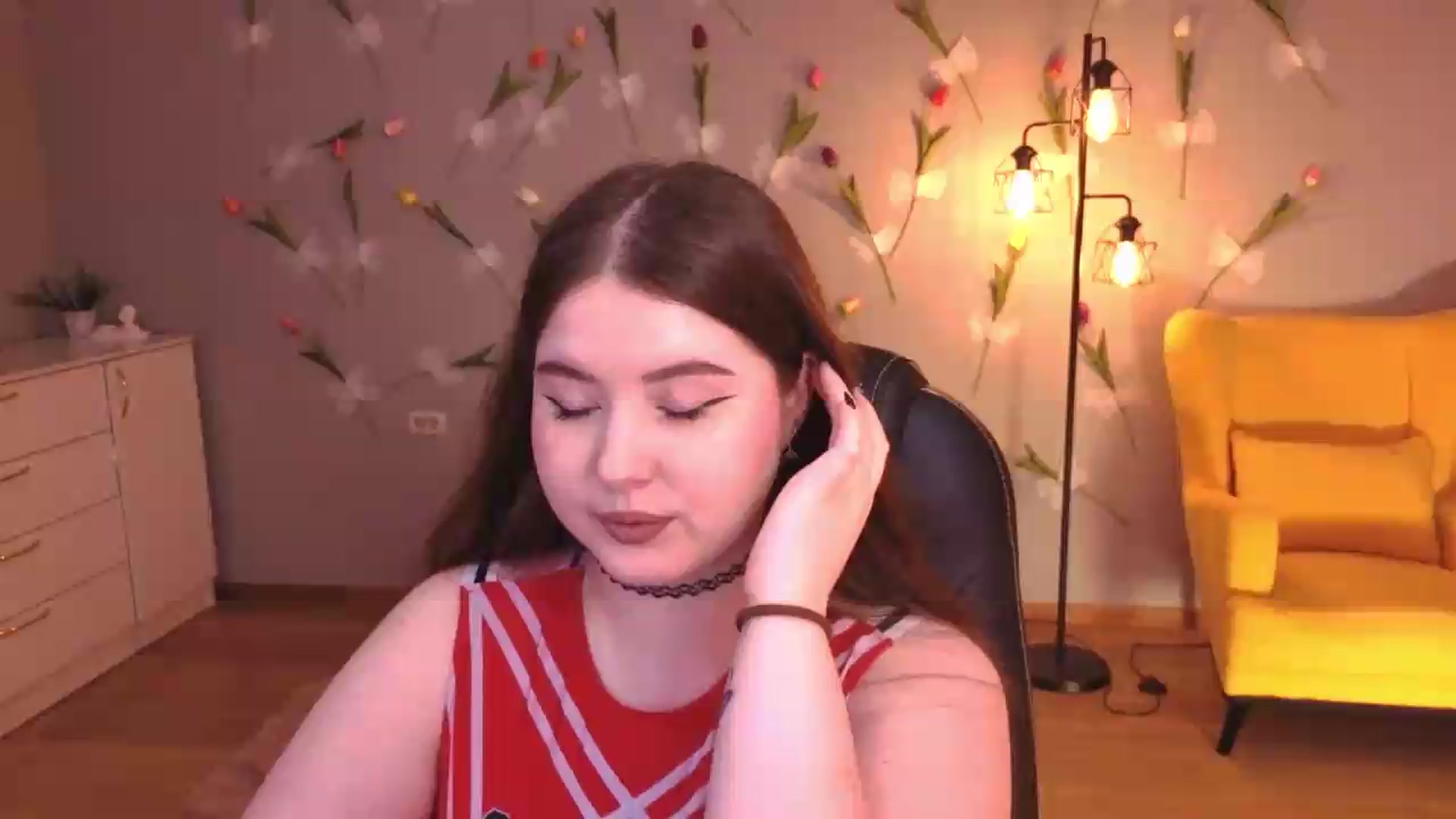 Gallery image thumbnail from EnigmaVeil's myfreecams stream on, 05/31/2026, 24:29 image 6 of 20