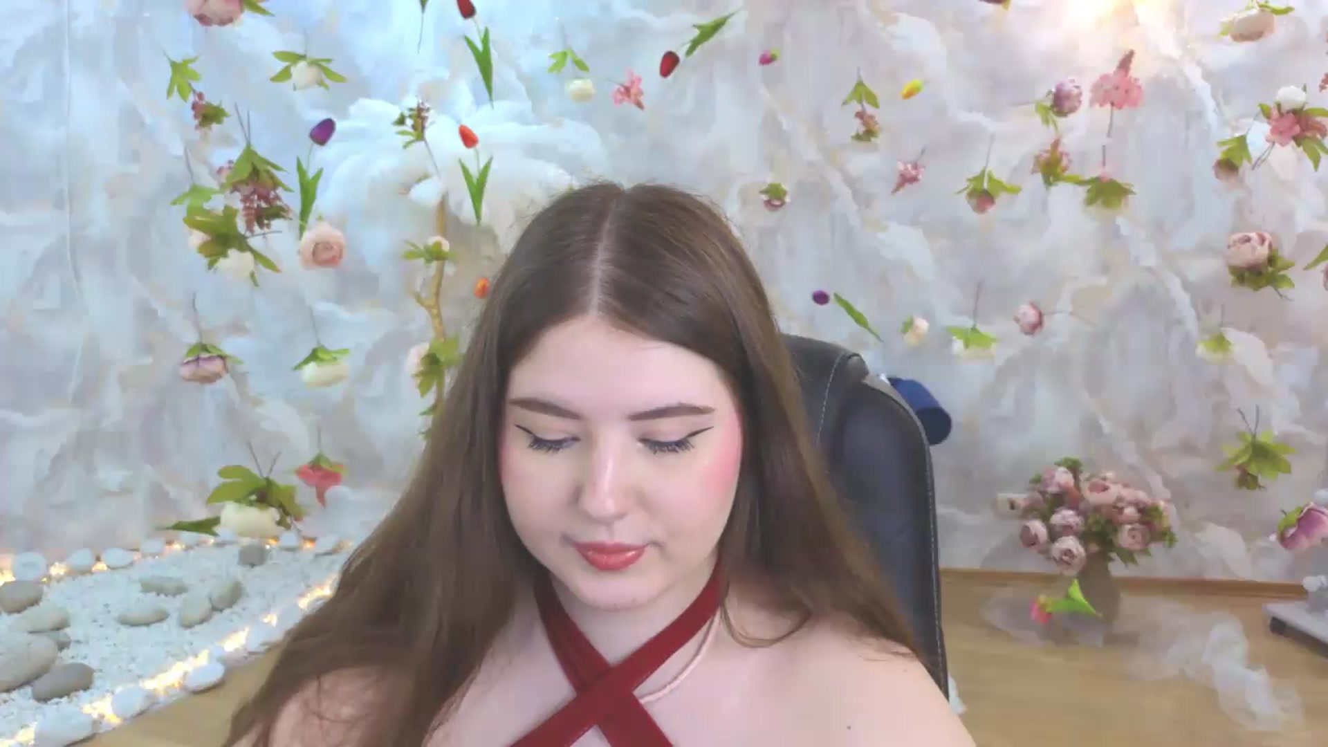 Gallery image thumbnail from EnigmaVeil's myfreecams stream on, 06/04/2026, 07:47 image 5 of 20