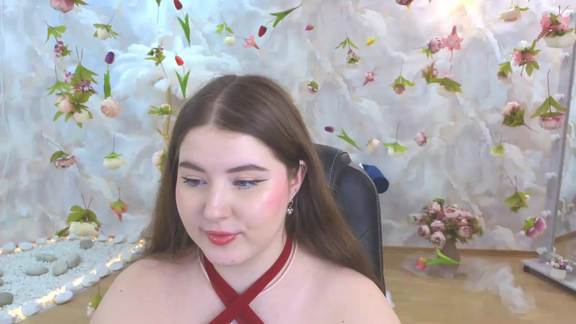 Gallery image thumbnail from EnigmaVeil's myfreecams stream on, 06/04/2026, 09:01 image 7 of 20