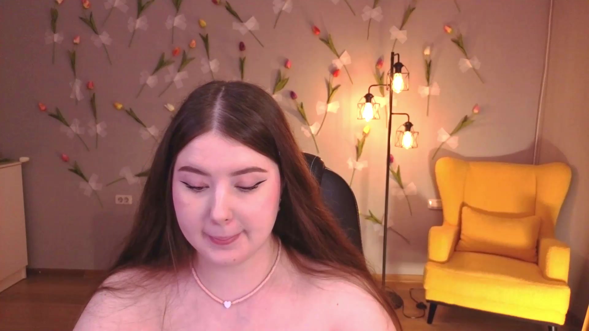 Gallery image thumbnail from EnigmaVeil's myfreecams stream on, 06/05/2026, 19:47 image 14 of 20