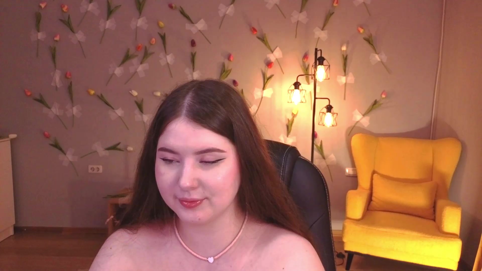 Gallery image thumbnail from EnigmaVeil's myfreecams stream on, 06/05/2026, 21:47 image 9 of 20
