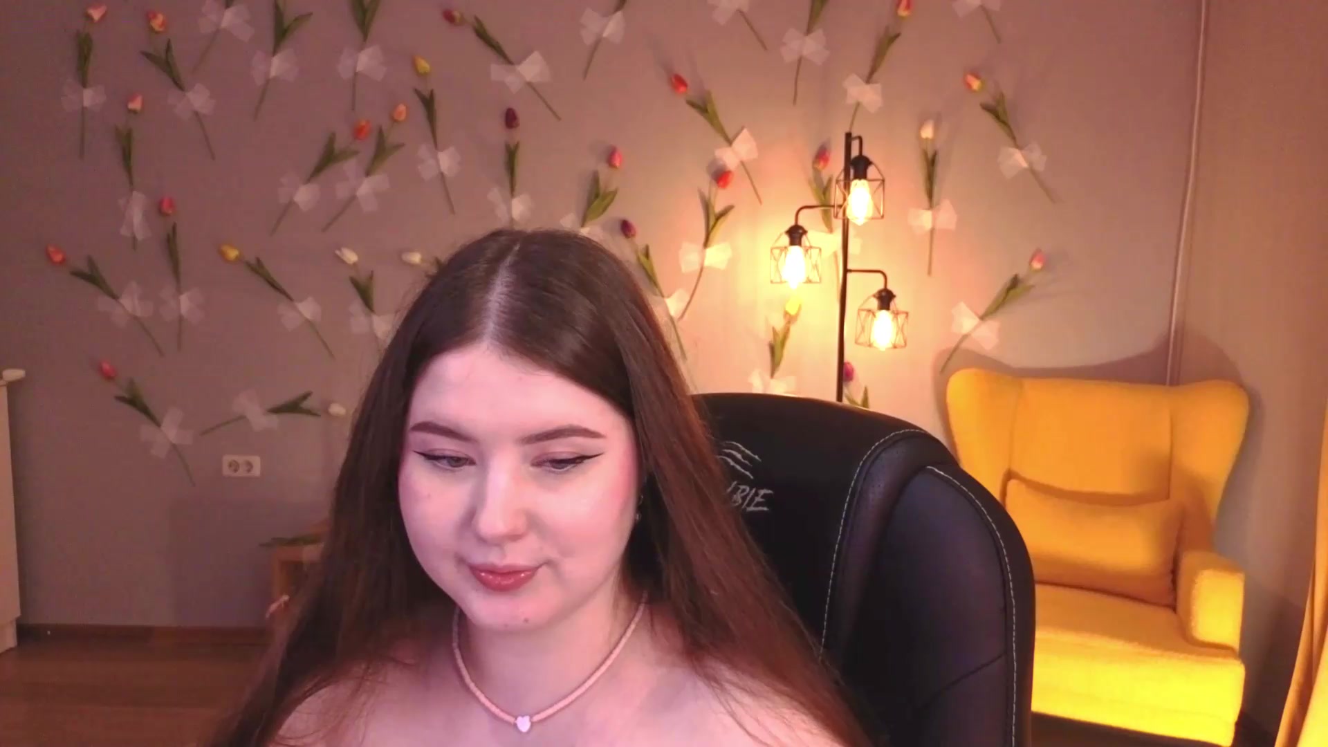 Gallery image thumbnail from EnigmaVeil's myfreecams stream on, 06/05/2026, 21:47 image 19 of 20
