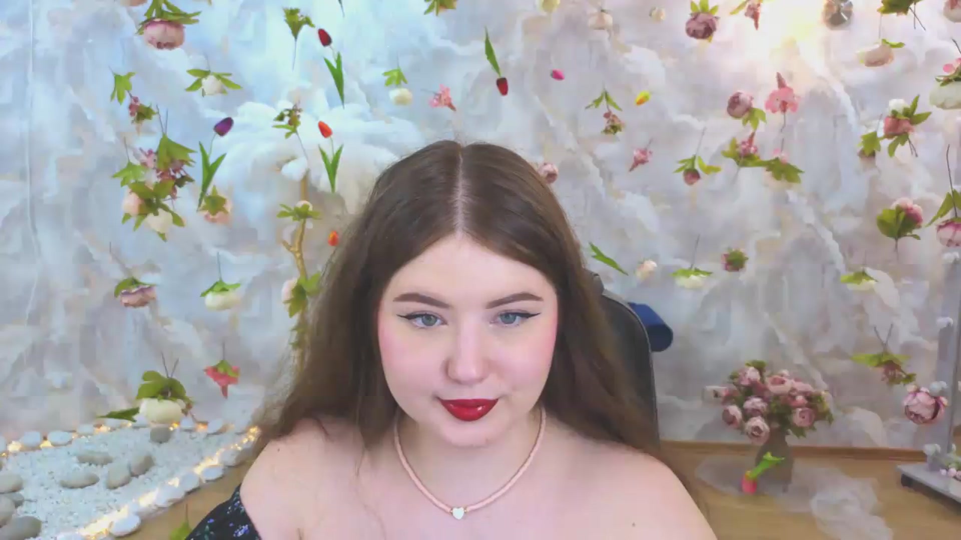 Gallery image thumbnail from EnigmaVeil's myfreecams stream on, 06/06/2026, 19:28 image 11 of 20