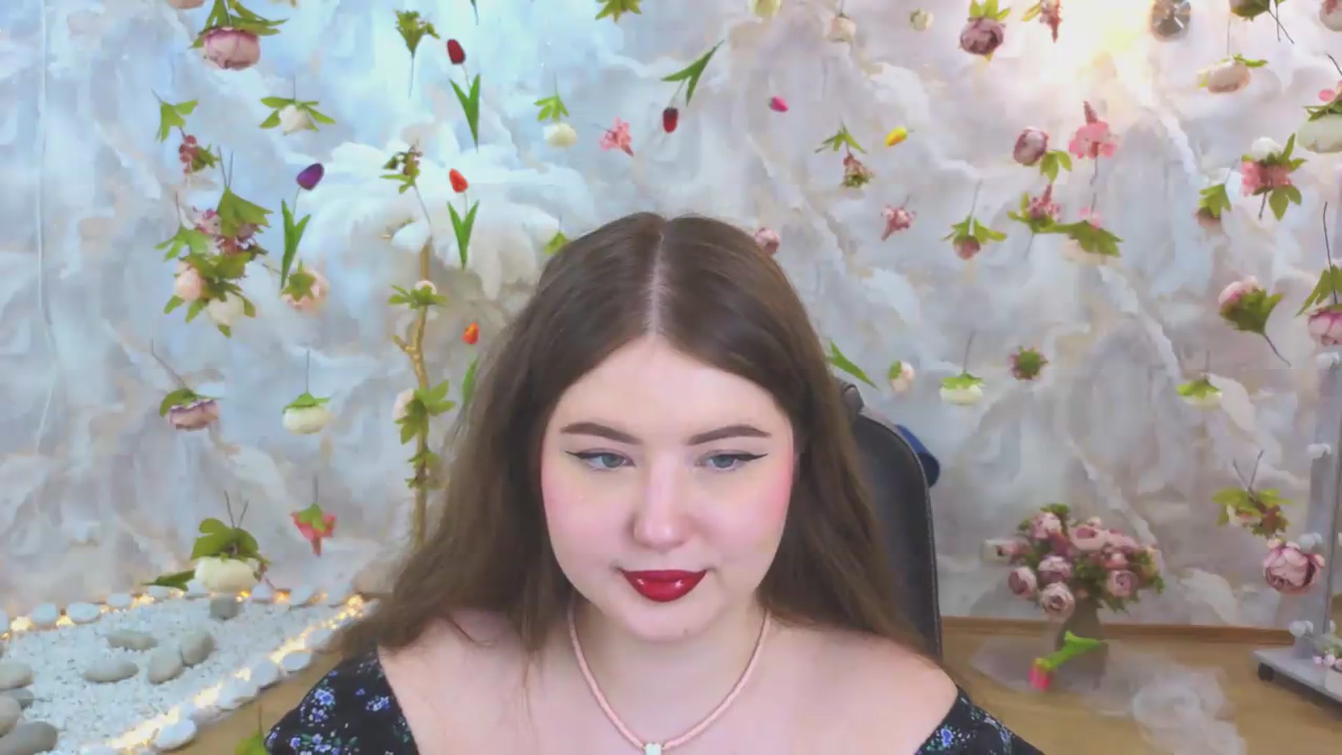 Gallery image thumbnail from EnigmaVeil's myfreecams stream on, 06/06/2026, 19:28 image 4 of 20
