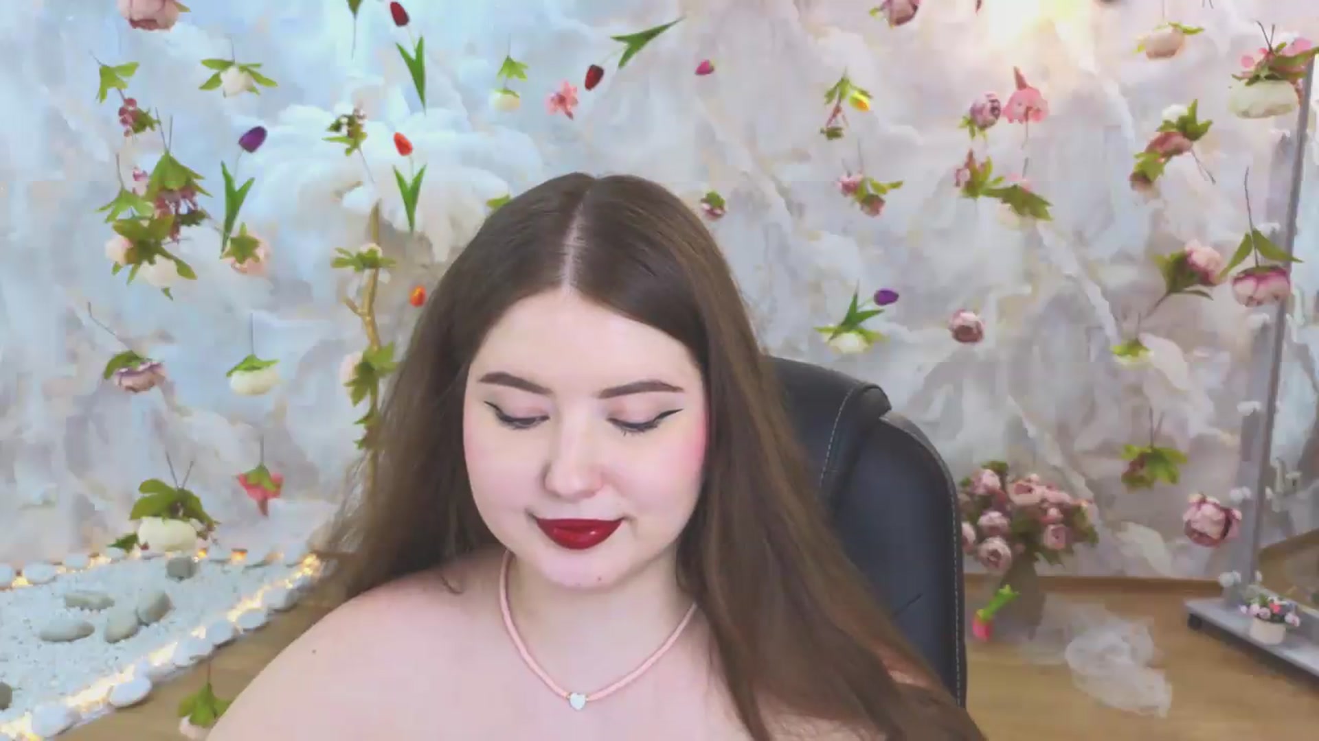 Gallery image thumbnail from EnigmaVeil's myfreecams stream on, 06/07/2026, 01:01 image 11 of 20