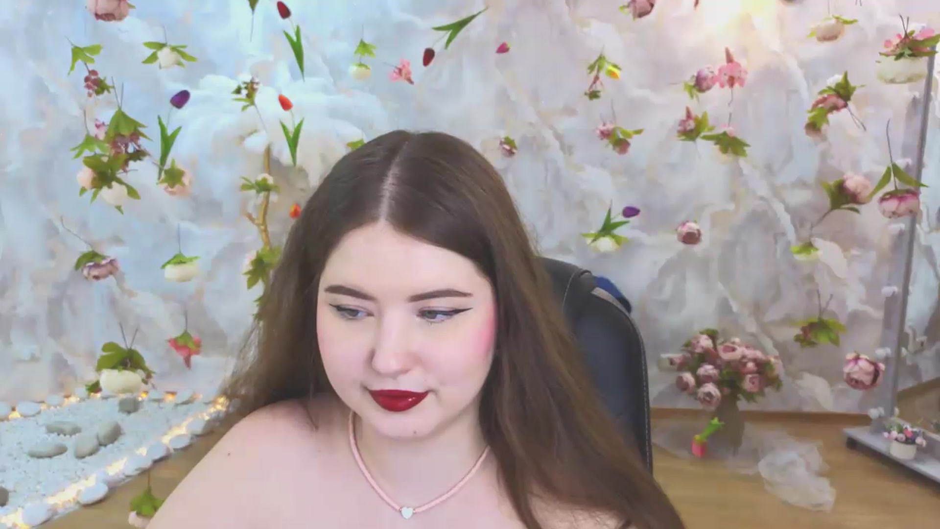 Gallery image thumbnail from EnigmaVeil's myfreecams stream on, 06/07/2026, 01:01 image 8 of 20