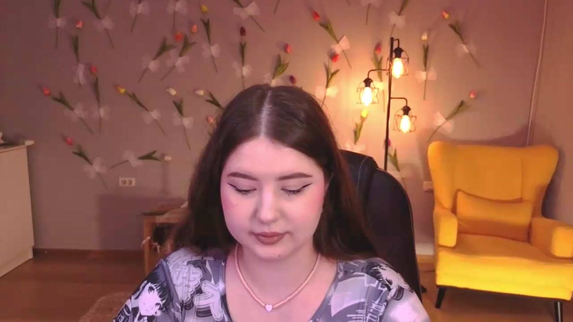 Gallery image thumbnail from EnigmaVeil's myfreecams stream on, 06/07/2026, 19:09 image 4 of 20
