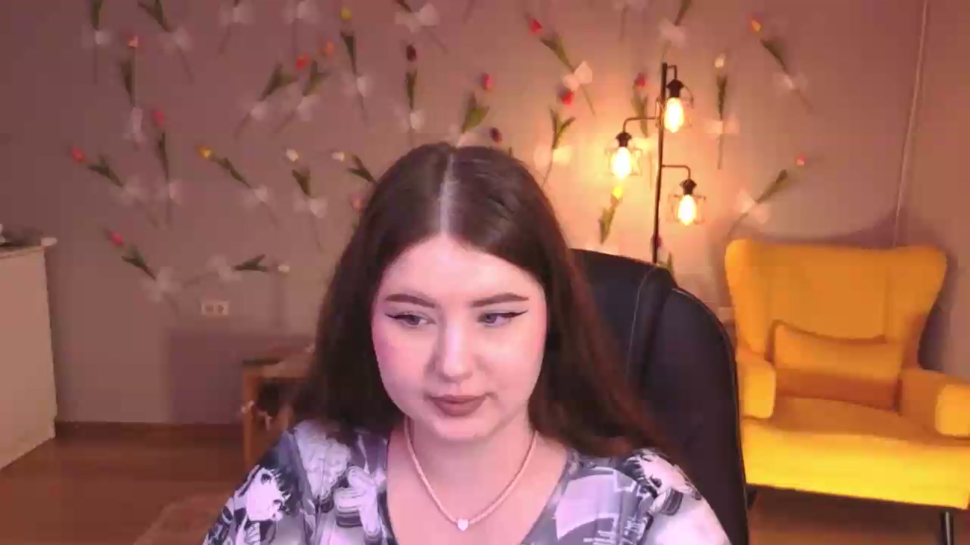Gallery image thumbnail from EnigmaVeil's myfreecams stream on, 06/07/2026, 19:09 image 9 of 20