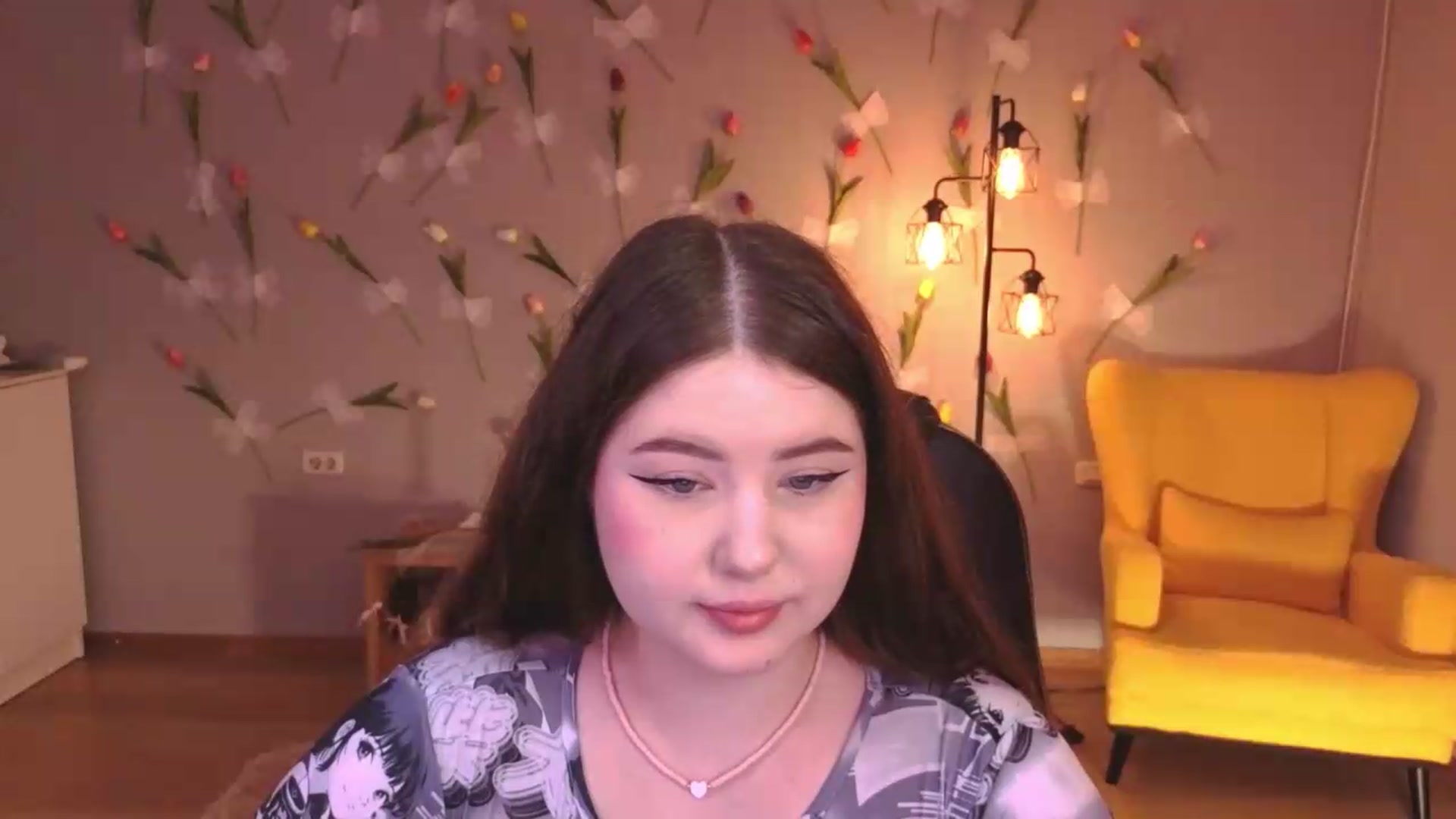 Gallery image thumbnail from EnigmaVeil's myfreecams stream on, 06/07/2026, 19:09 image 2 of 20