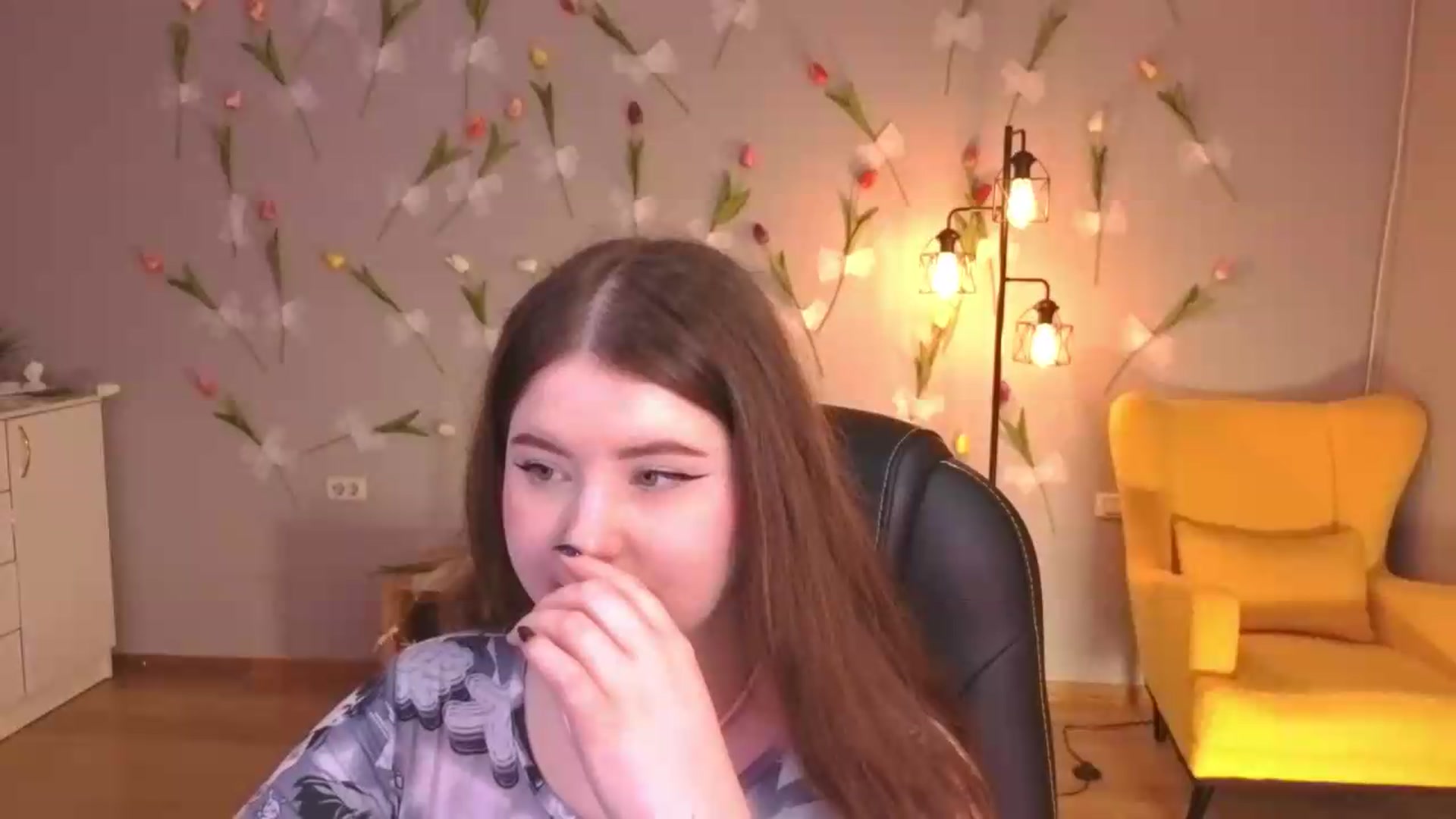 Gallery image thumbnail from EnigmaVeil's myfreecams stream on, 06/07/2026, 23:47 image 10 of 20