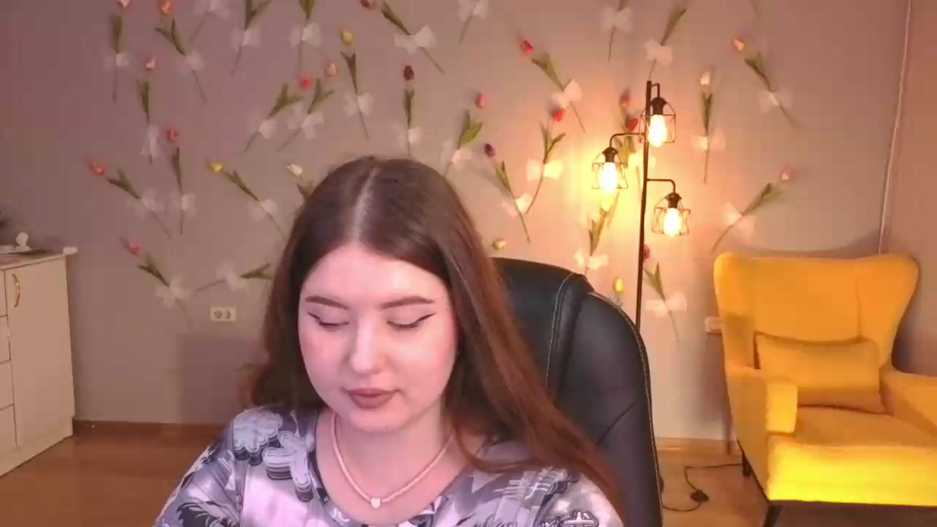 Gallery image thumbnail from EnigmaVeil's myfreecams stream on, 06/07/2026, 23:47 image 17 of 20