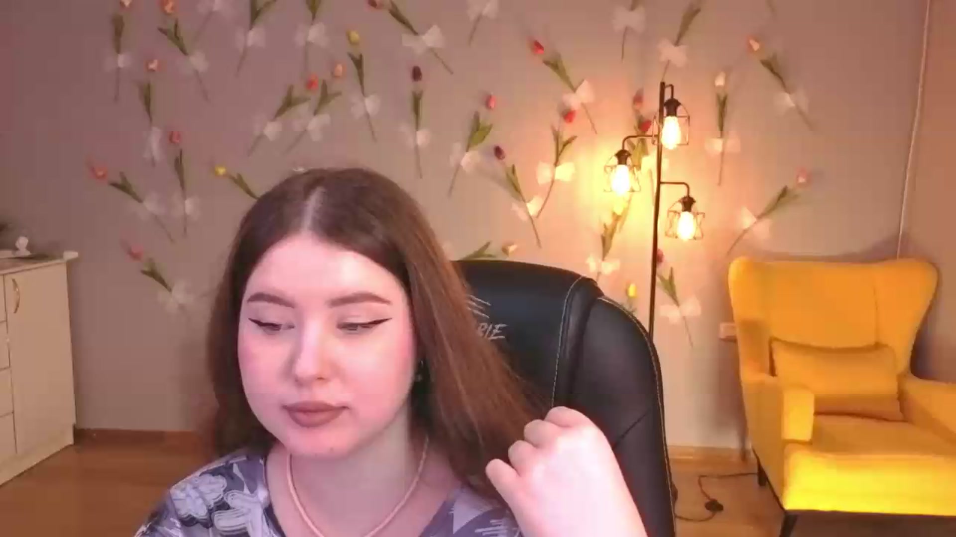 Gallery image thumbnail from EnigmaVeil's myfreecams stream on, 06/07/2026, 23:47 image 11 of 20