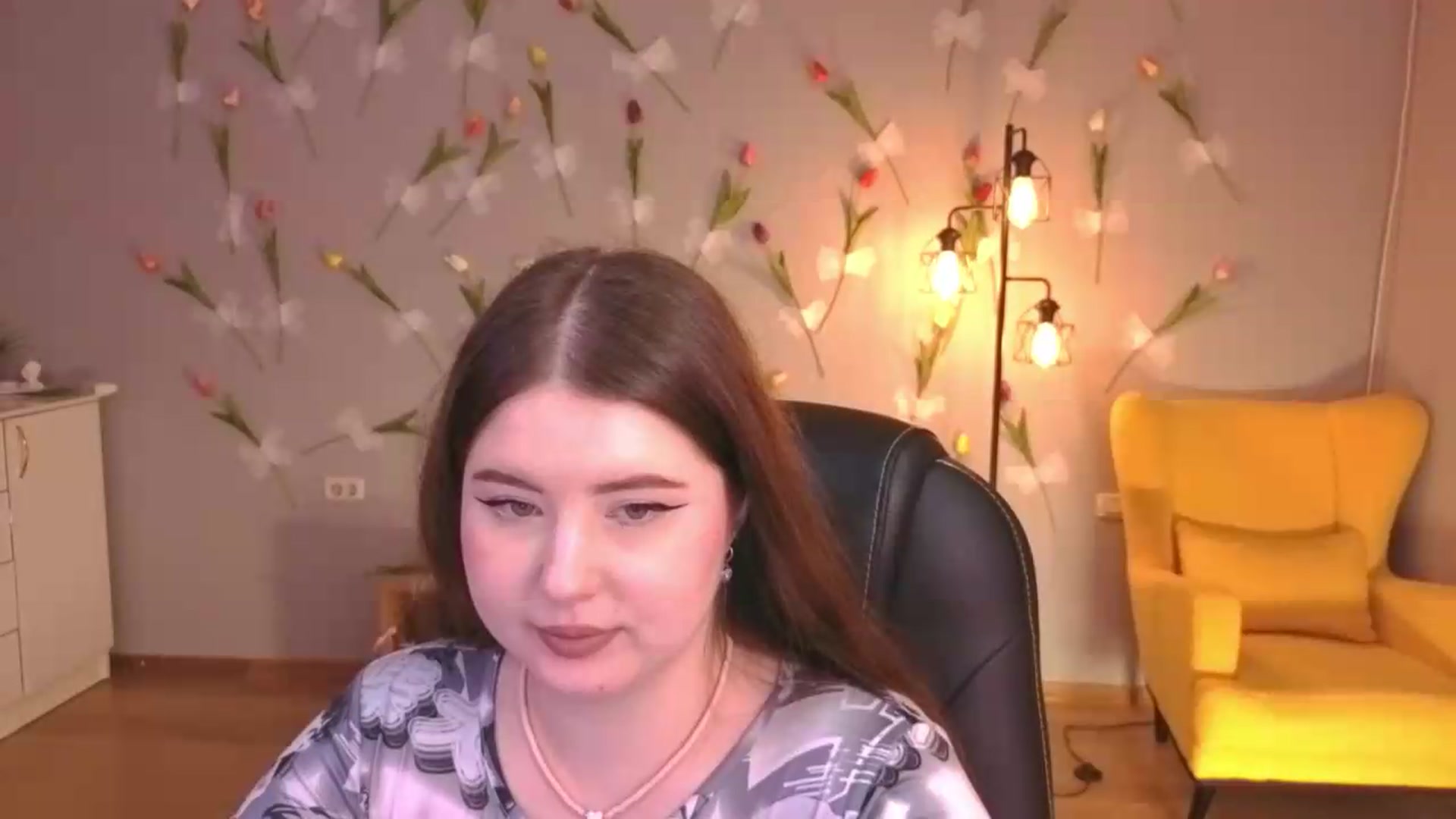Gallery image thumbnail from EnigmaVeil's myfreecams stream on, 06/07/2026, 23:47 image 4 of 20