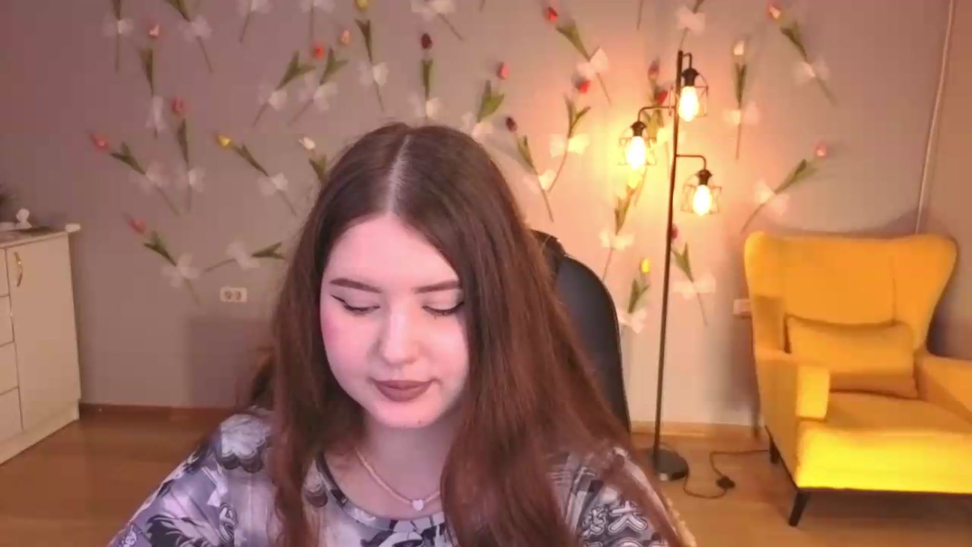 Gallery image thumbnail from EnigmaVeil's myfreecams stream on, 06/08/2026, 01:08 image 13 of 20