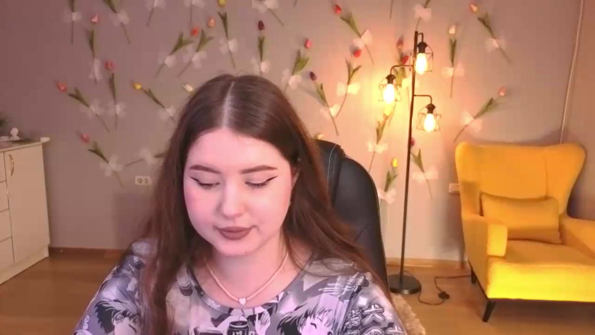 Gallery image thumbnail from EnigmaVeil's myfreecams stream on, 06/08/2026, 01:08 image 19 of 20