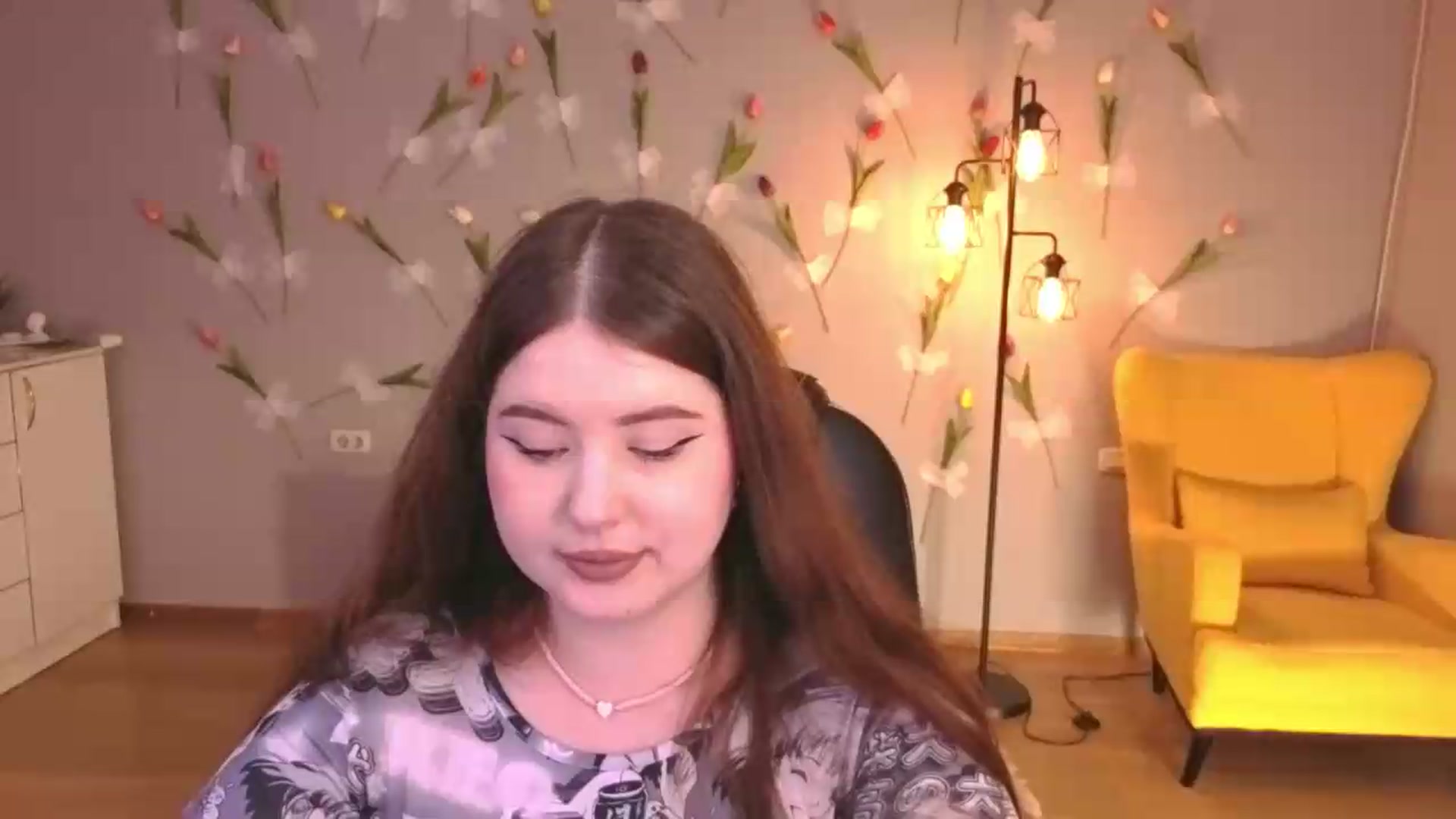 Gallery image thumbnail from EnigmaVeil's myfreecams stream on, 06/08/2026, 01:08 image 4 of 20