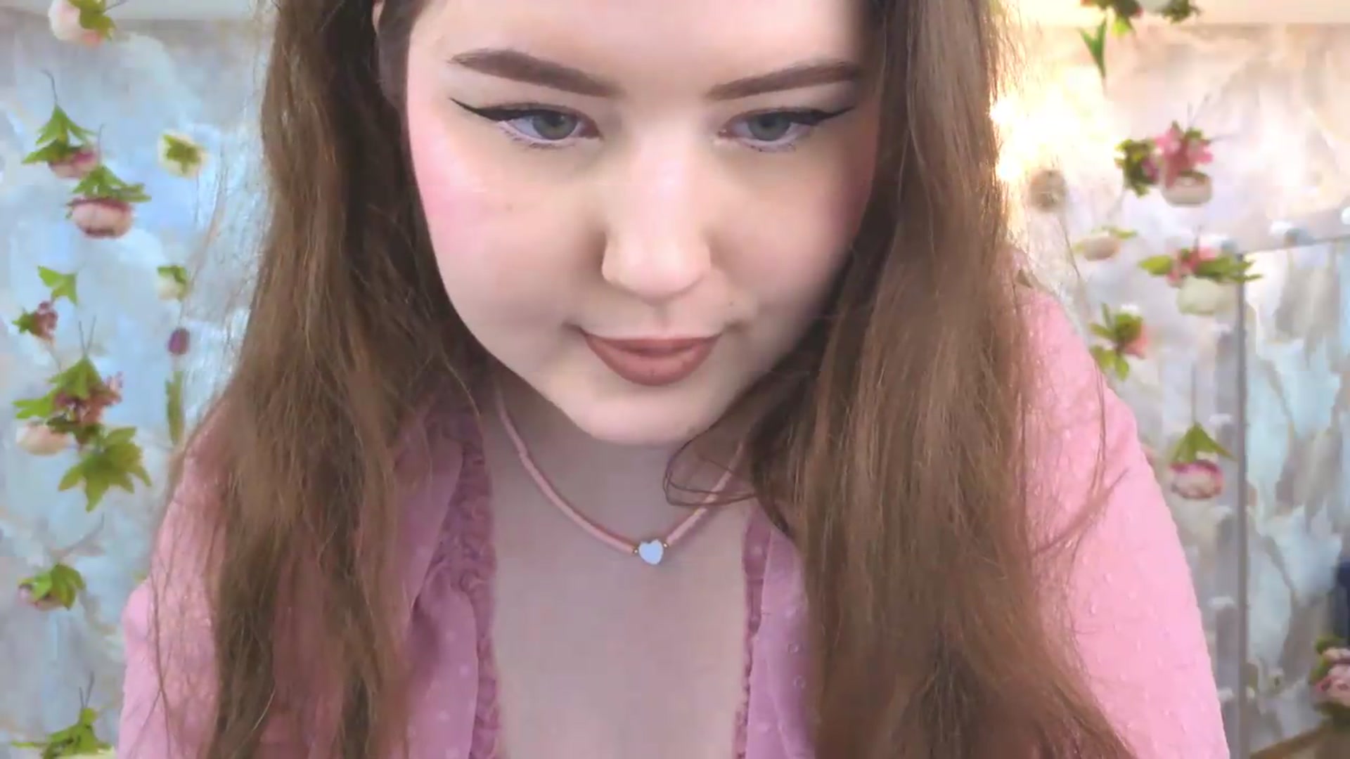 Gallery image thumbnail from EnigmaVeil's myfreecams stream on, 06/09/2026, 06:36 image 16 of 20