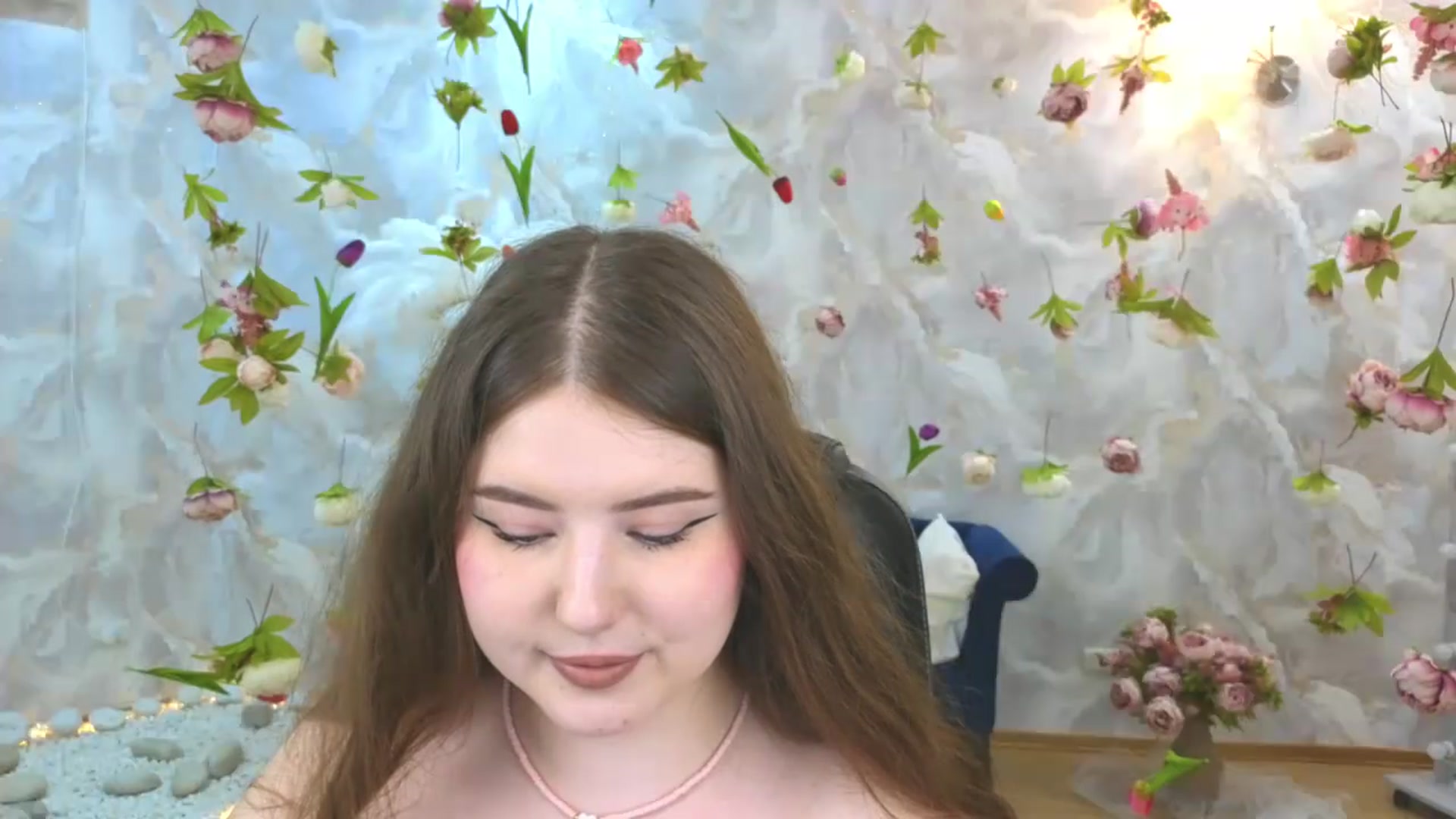 Gallery image thumbnail from EnigmaVeil's myfreecams stream on, 06/09/2026, 07:48 image 9 of 20