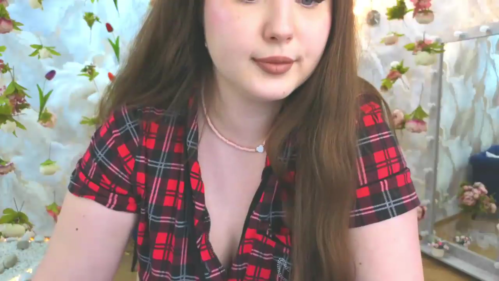 Gallery image thumbnail from EnigmaVeil's myfreecams stream on, 06/09/2026, 12:33 image 19 of 20