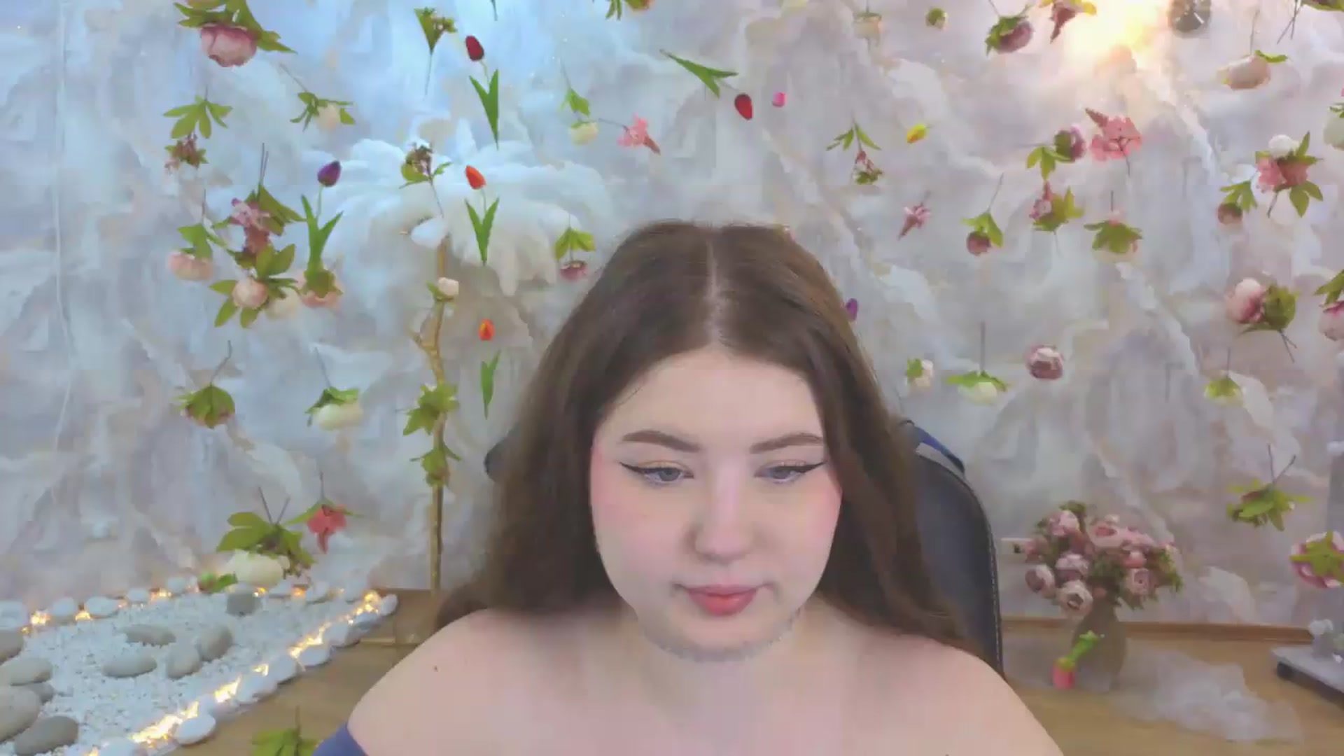 Gallery image thumbnail from EnigmaVeil's myfreecams stream on, 06/11/2026, 20:47 image 3 of 20