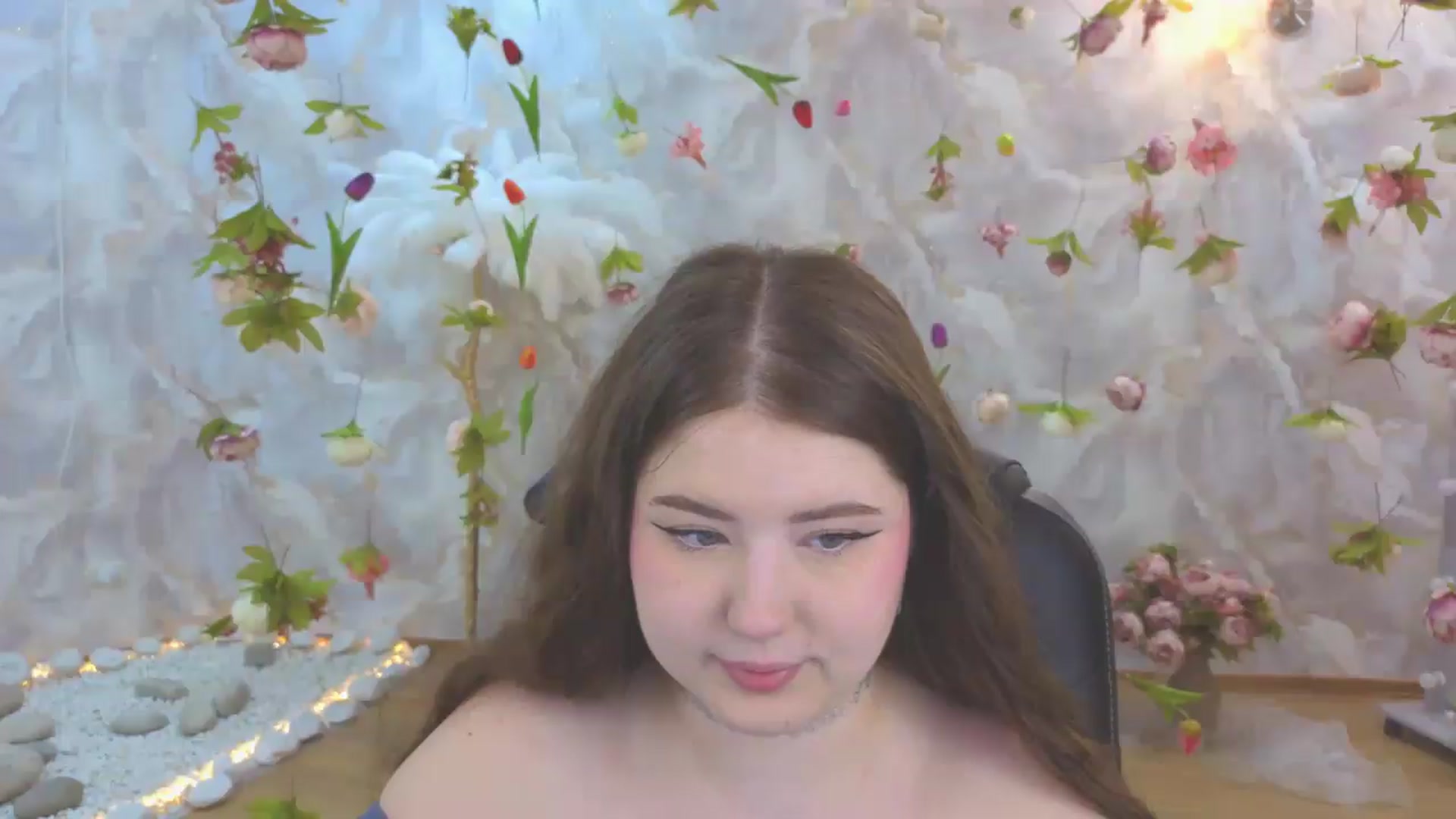 Gallery image thumbnail from EnigmaVeil's myfreecams stream on, 06/11/2026, 20:47 image 13 of 20