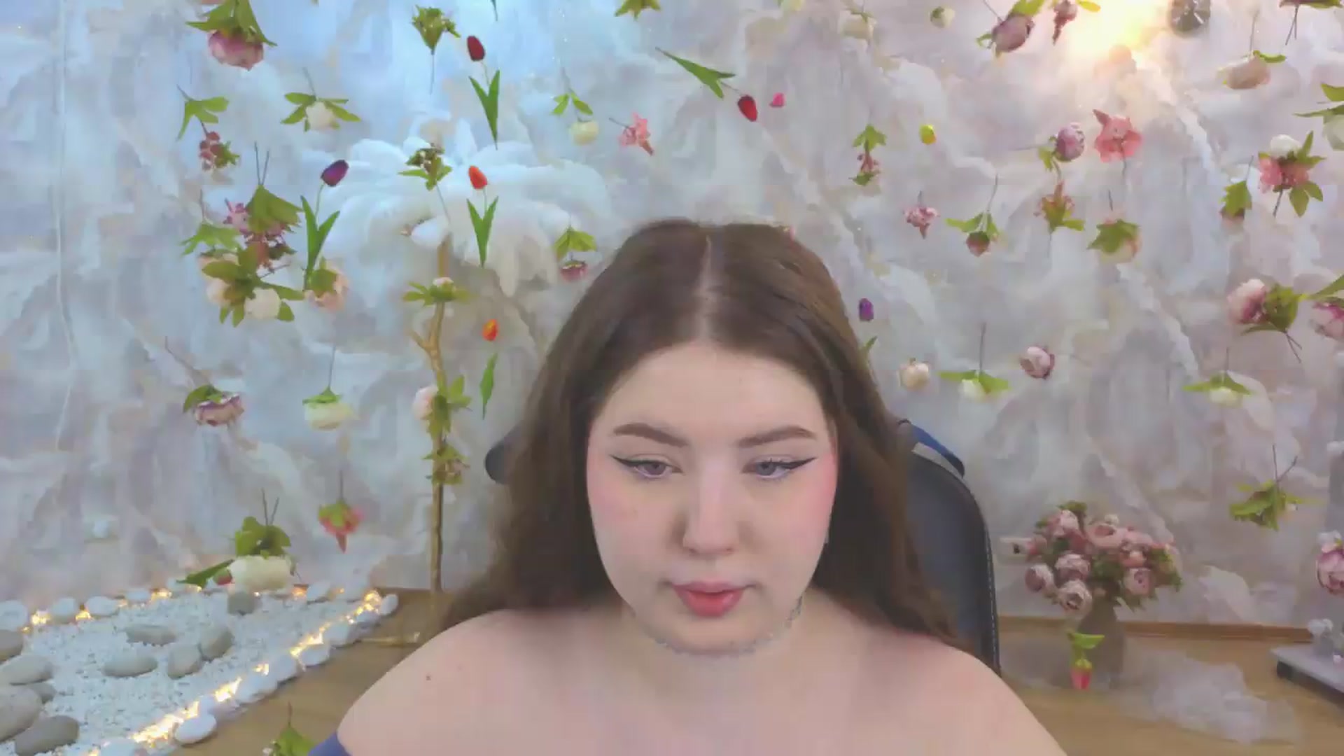 Gallery image thumbnail from EnigmaVeil's myfreecams stream on, 06/11/2026, 20:47 image 1 of 20