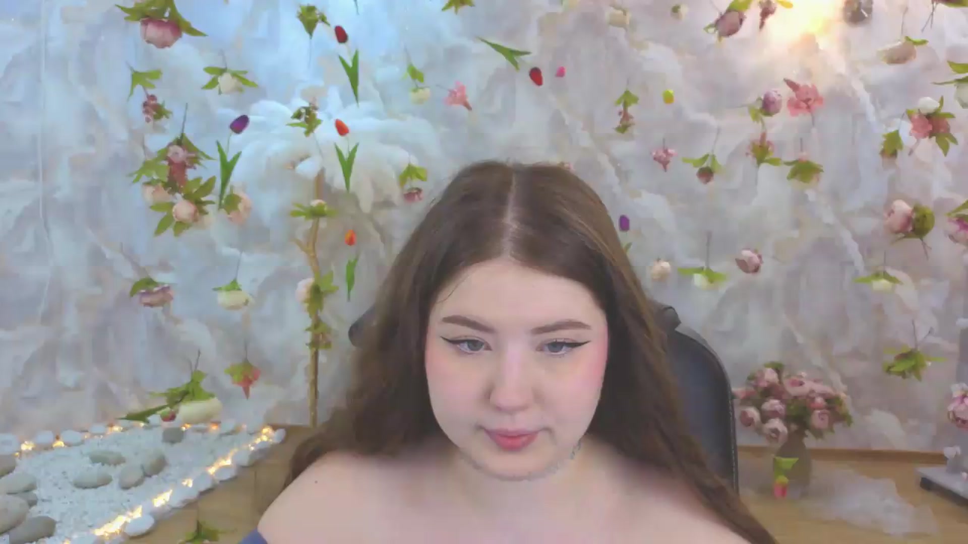 Gallery image thumbnail from EnigmaVeil's myfreecams stream on, 06/11/2026, 20:47 image 14 of 20