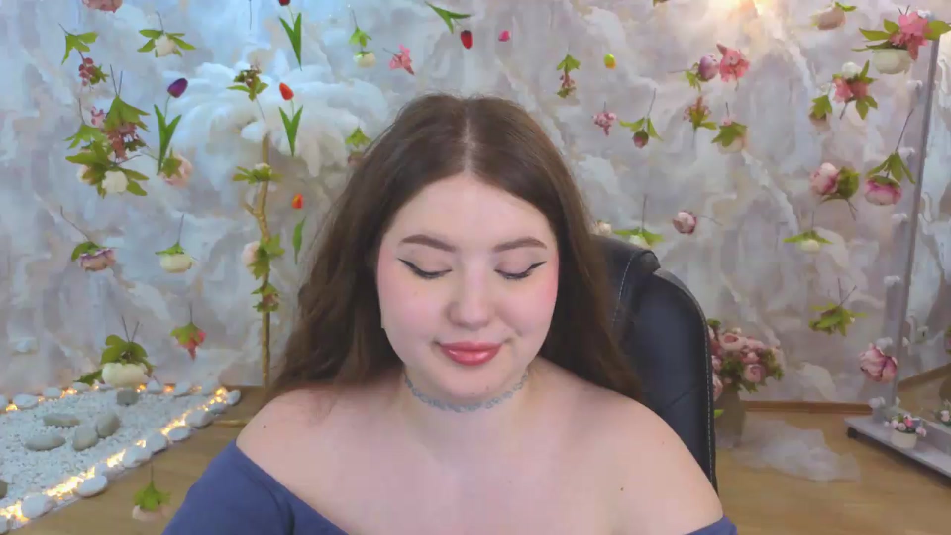 Gallery image thumbnail from EnigmaVeil's myfreecams stream on, 06/11/2026, 23:46 image 15 of 20