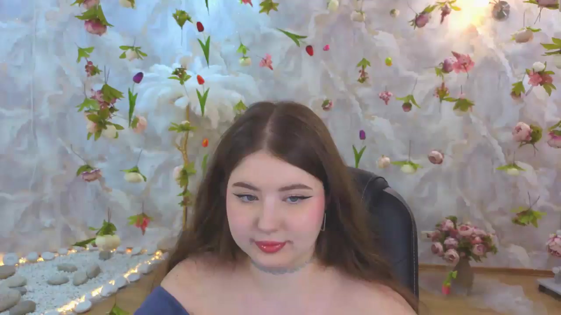 Gallery image thumbnail from EnigmaVeil's myfreecams stream on, 06/12/2026, 24:30 image 1 of 20