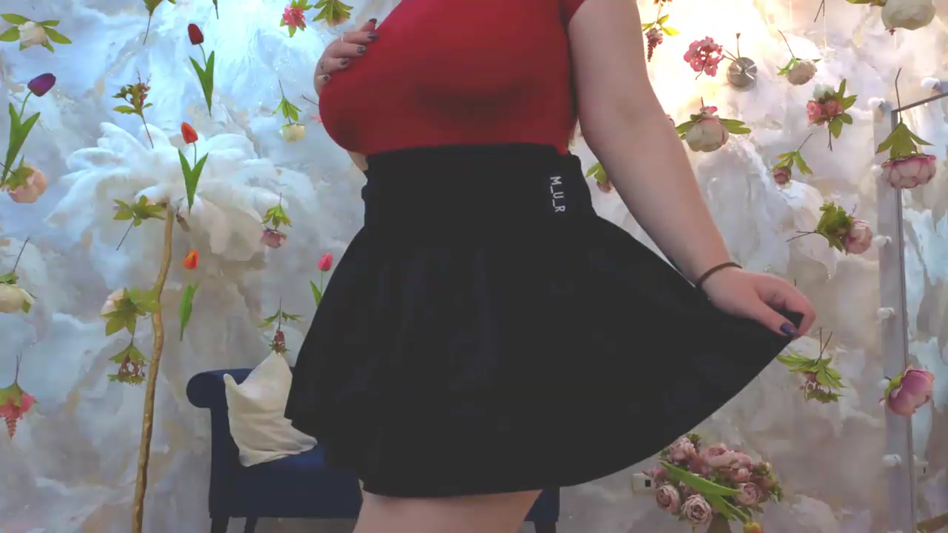 Gallery image thumbnail from EnigmaVeil's myfreecams stream on, 06/12/2026, 19:12 image 15 of 20