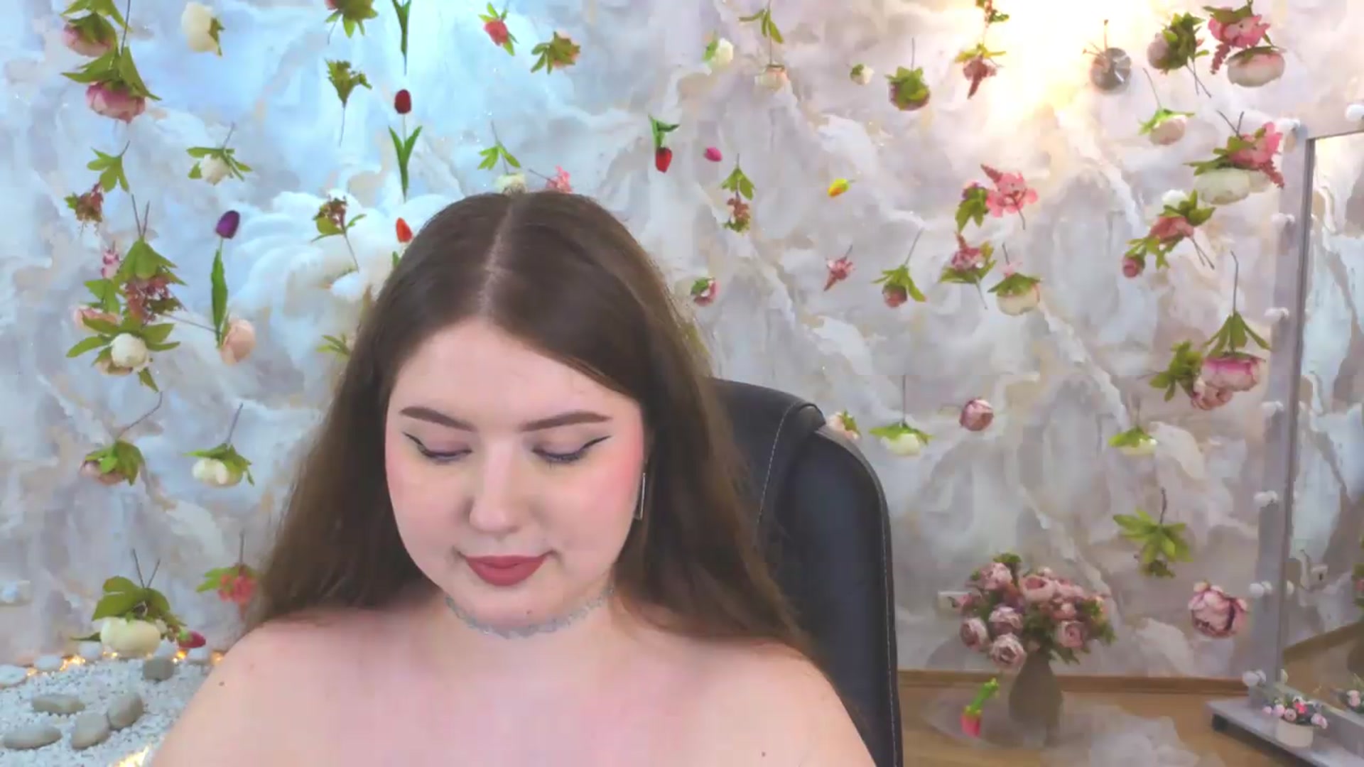 Gallery image thumbnail from EnigmaVeil's myfreecams stream on, 06/12/2026, 23:46 image 11 of 20